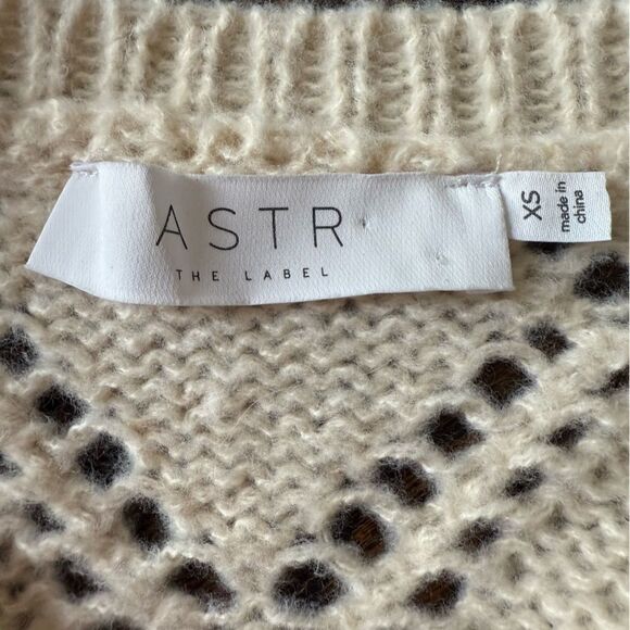 ASTR the label Cardigan Open Weave Lacey XS NWOT - Picture 3 of 5
